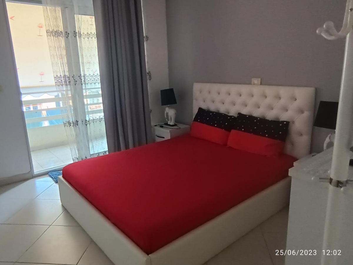 Marinela Apartment Sarandë Exteriör bild